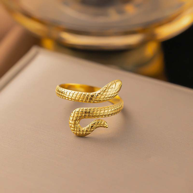 Ayannelise | Ring aus 18K Gold