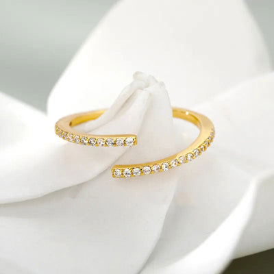 Eliandrea | Klassischer Ring aus 18K Zirkonia-Gold