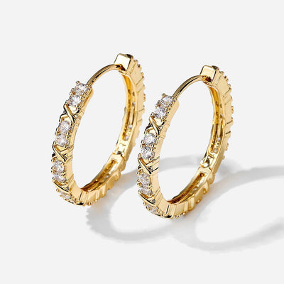 Aurelisse | Kreuzohrringe aus 18K Zirkonia