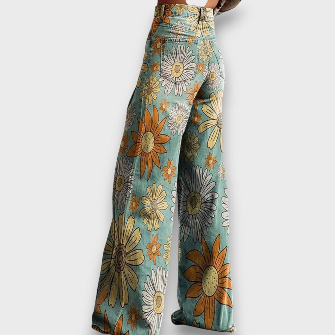 Fiorella – Jeans mit weitem Bein und retro Blumenmuster