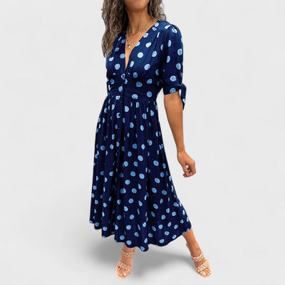 Monique - Elegantes gepunktetes Kleid
