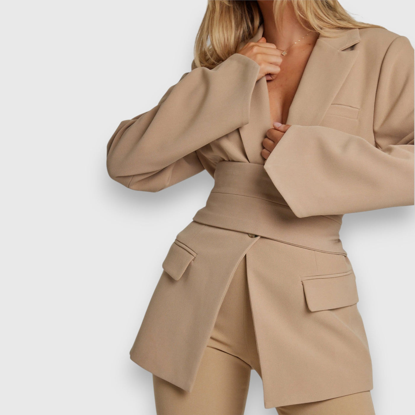 Jarela – Blazer mit Taillierung