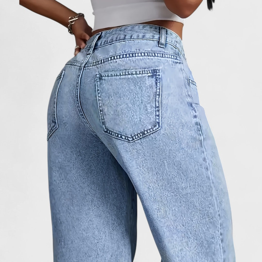 Mara - Weite Damenjeans mit geradem Bein
