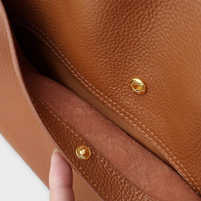 Gianna Boutique - Handgefertigte Lederhandtasche