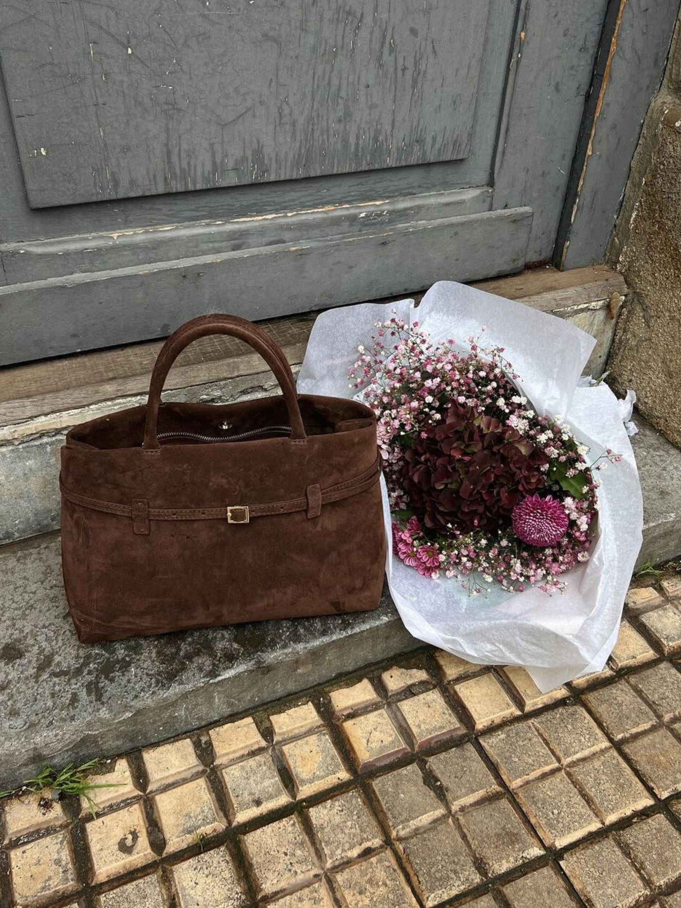 Rebecca | Schultertasche aus luxuriösem Wildleder