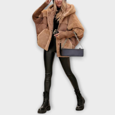 Ava - Elegante Daunenjacke
