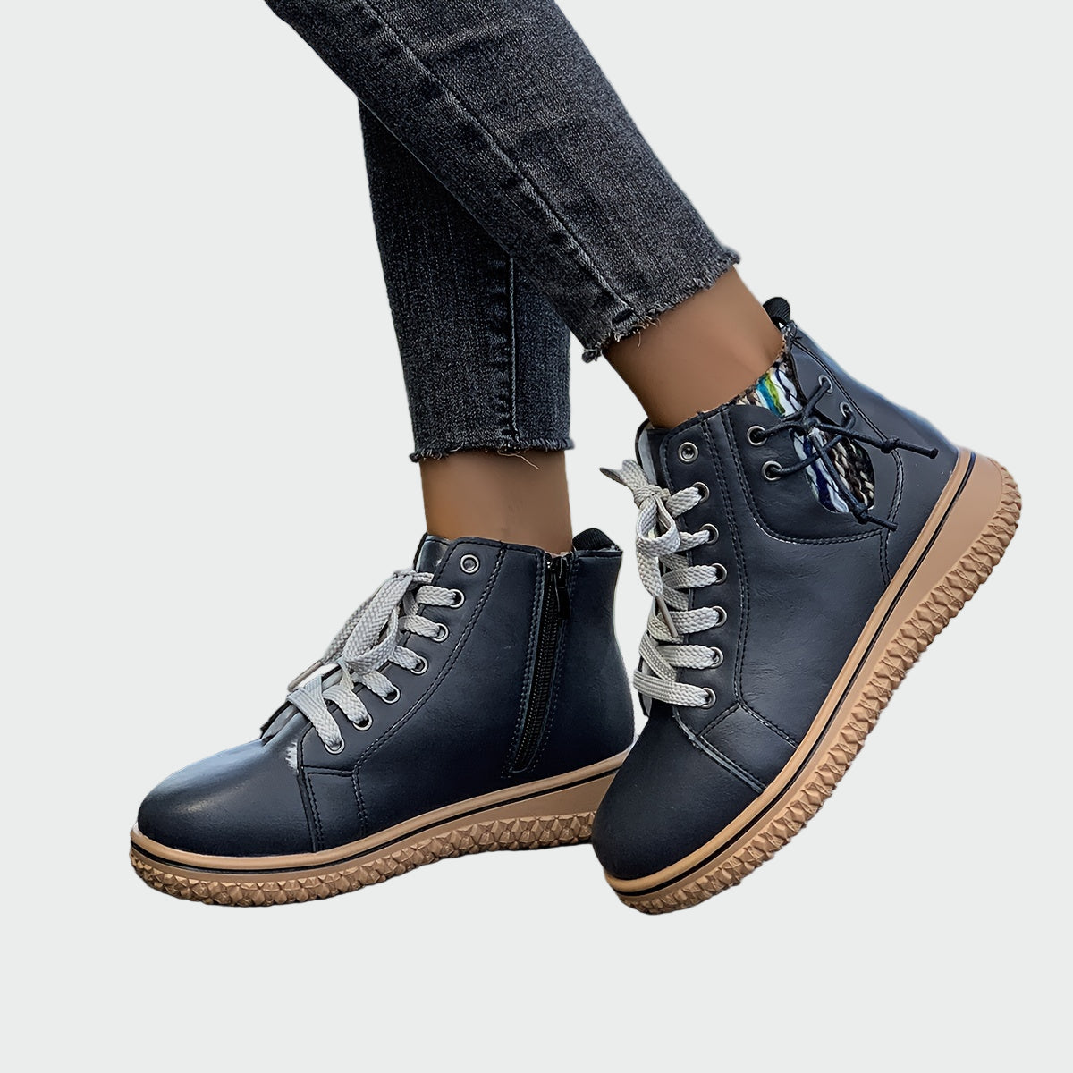 Orthopädische Lederstiefel bis zum Knöchel