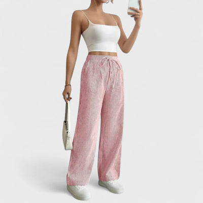 Dominique - Bequeme, weite Hosen mit eleganten Details