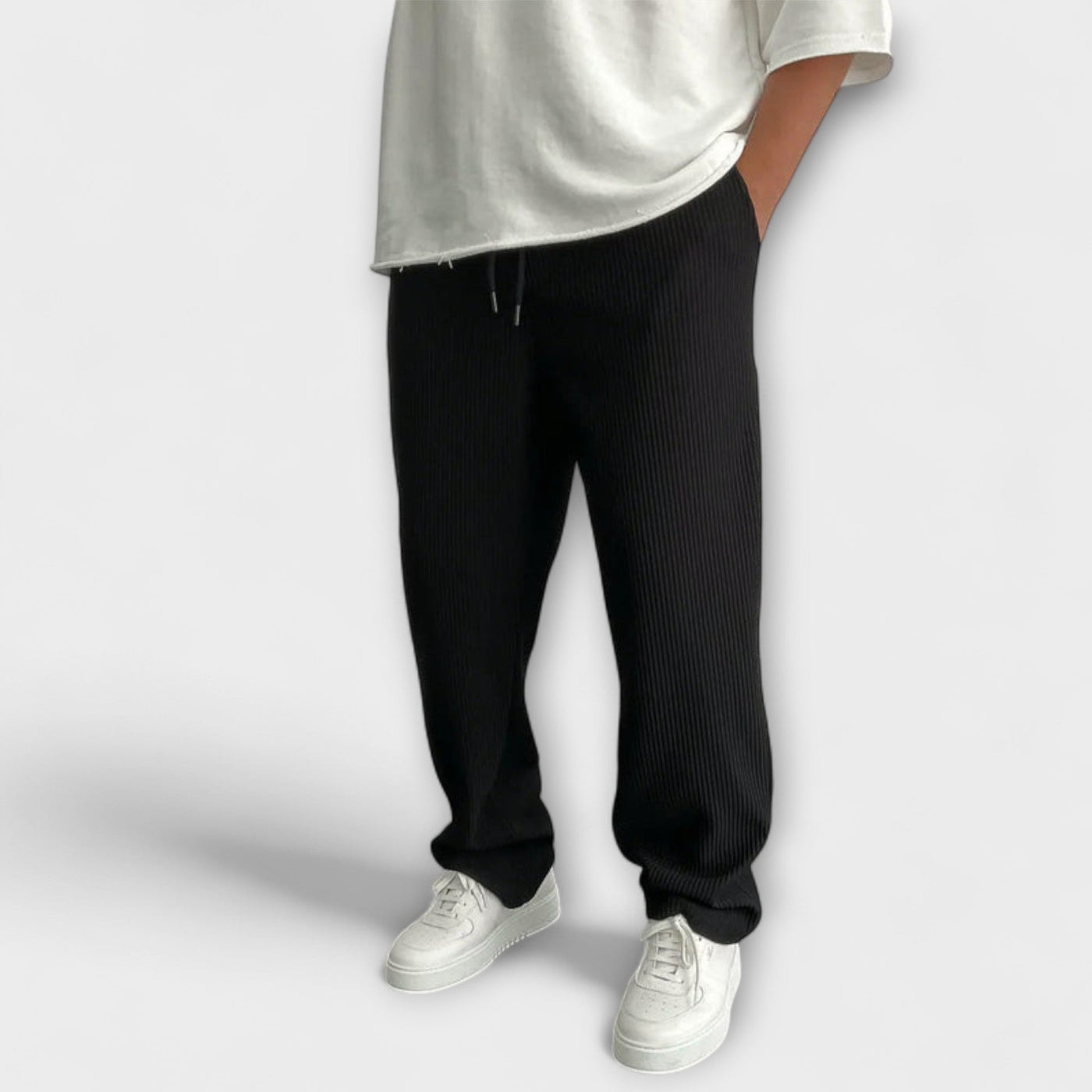 Entspannte Strickhose