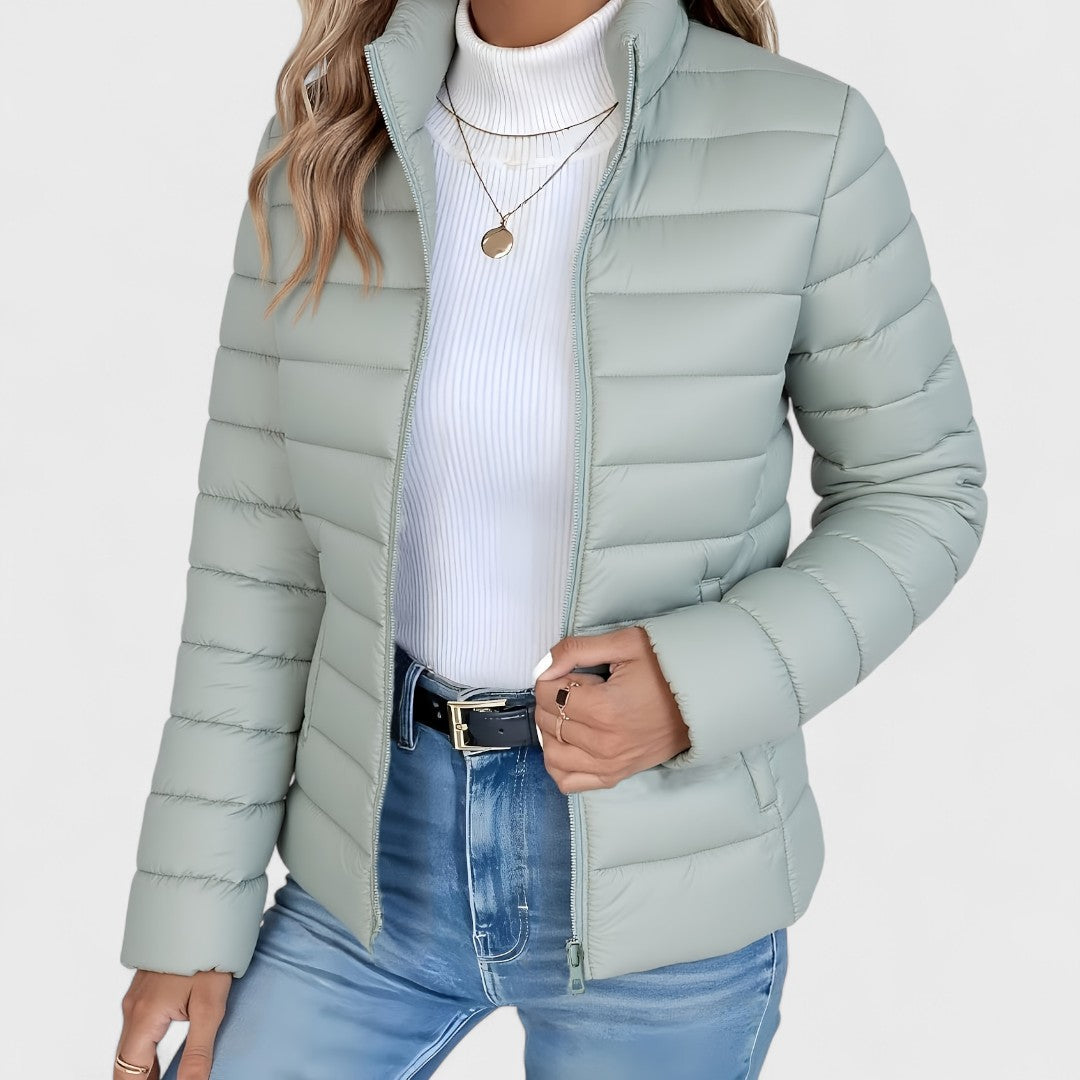 Philipa - Elegante lange Jacke mit hohem Kragen