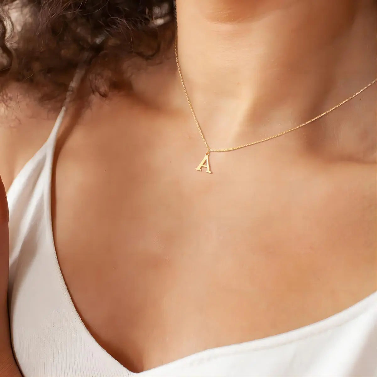 Enzhalynne | Halskette mit Initialen aus 18K Gold