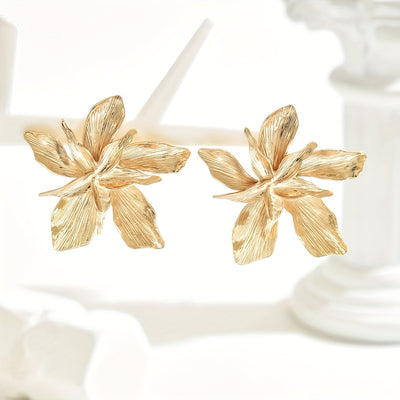 Lana | Goldene Blumen-Ohrringe