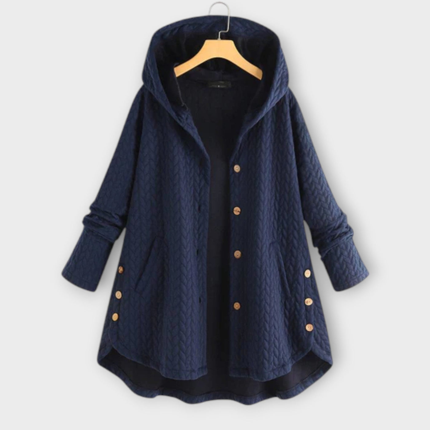 Lerina – Warme Jacke mit Knöpfen