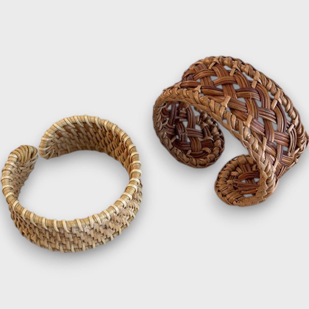 Noelia – Armband aus geflochtenem Rattan