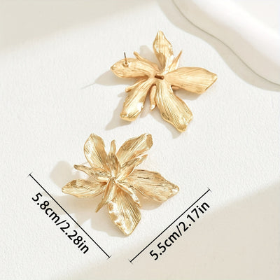 Lana | Tropfenohrringe Floral Golden