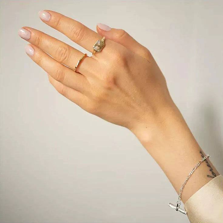 Aurizette | Sonnenstrahlenring aus 18K Gold