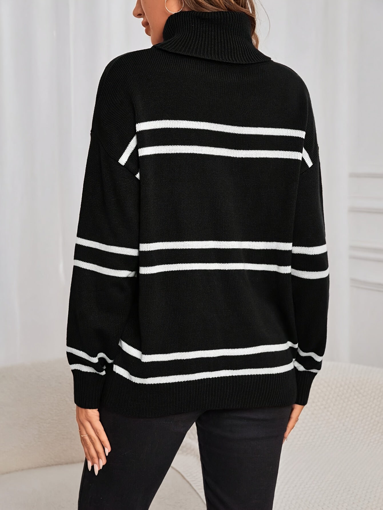 Thea – Hochgeschlossenes Streifenpullover