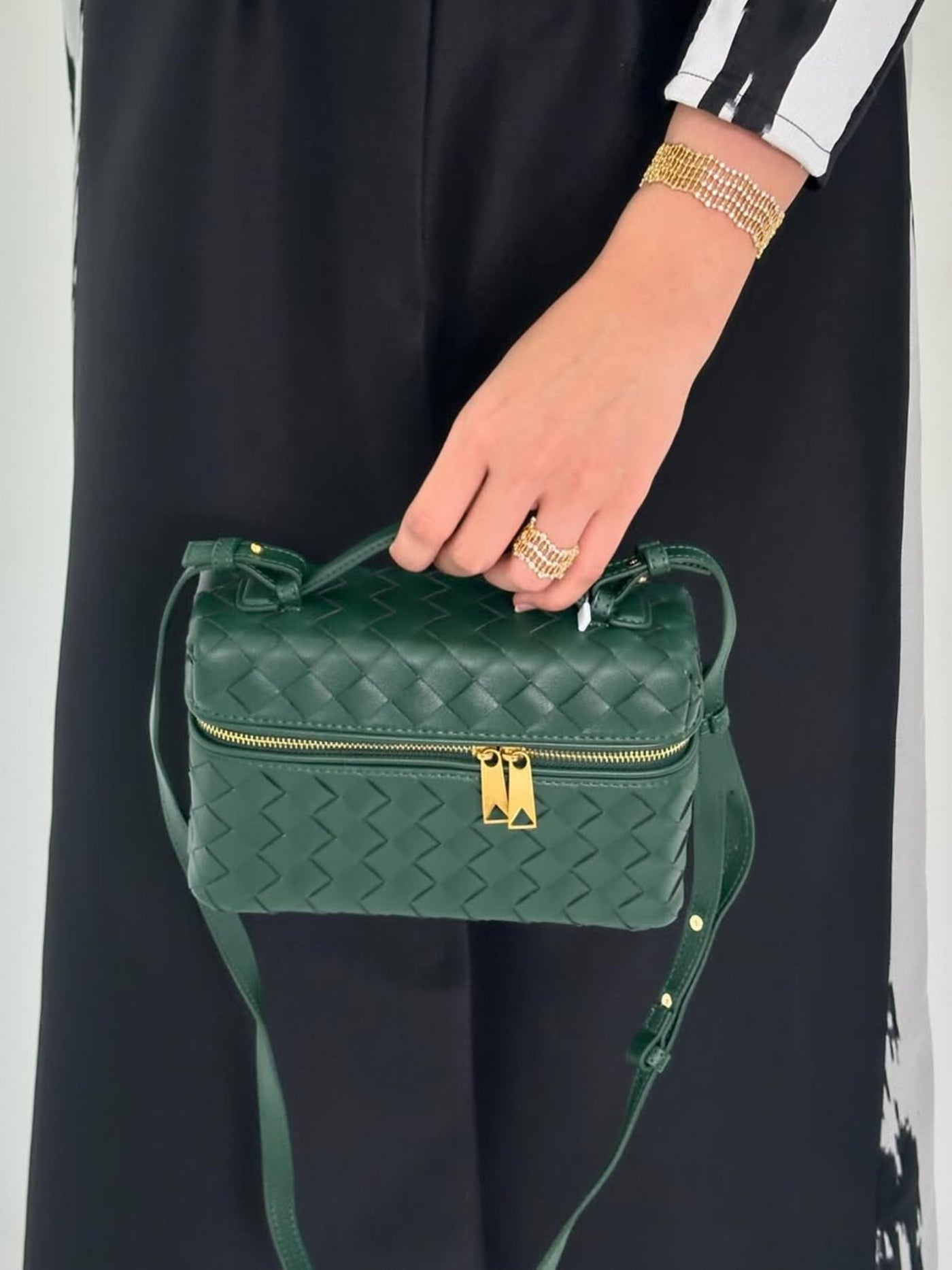 Juliette | Strukturierte Glänzende Woven Tasche
