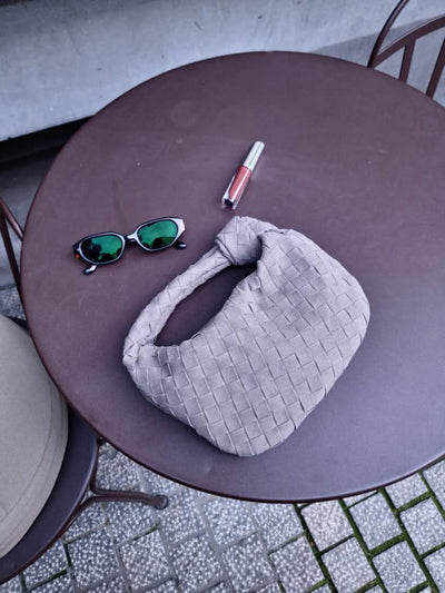 Renee | Mini-Tasche aus weichem, geflochtenem Wildleder