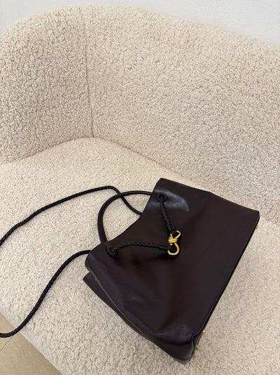 Emilia | Vielseitige, raffinierte Tasche