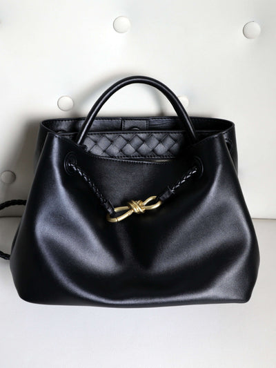Emilia | Vielseitige, raffinierte Tasche
