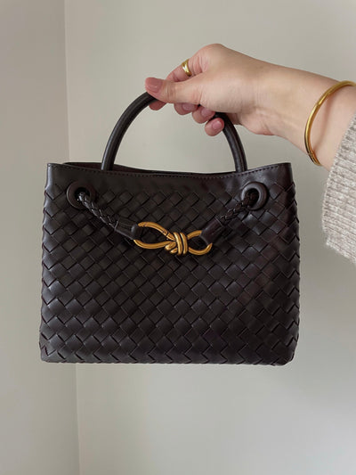 Eloise | Woven Kompakte Texturierte Tasche