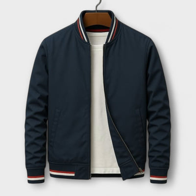 Bomberjacke mit Streifen