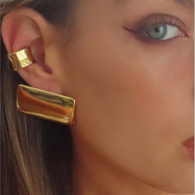 Jona – Geometrische Ohrringe mit auffälligem Stil