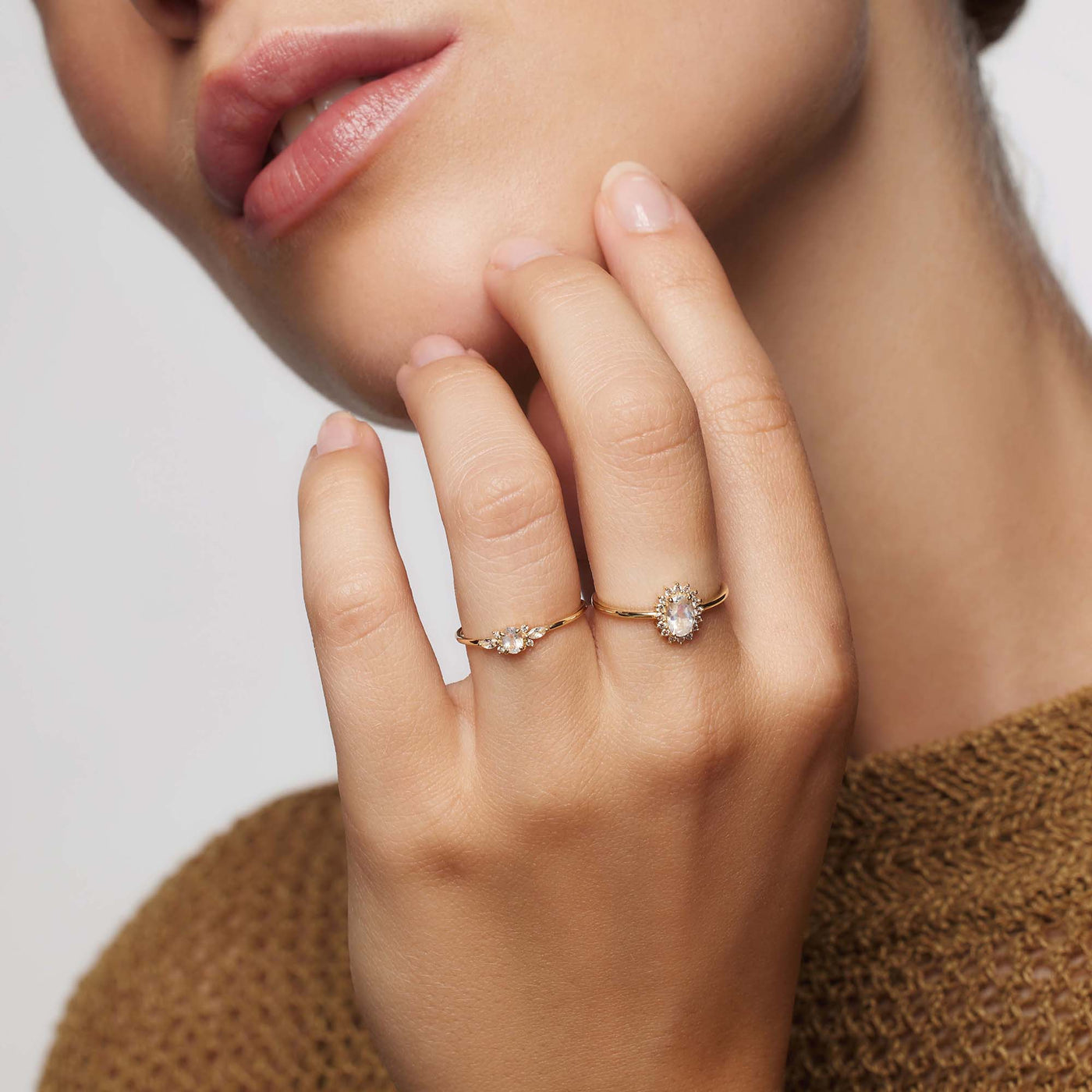 Lioravelle | Ring mit lila Diamant in 18k Gold