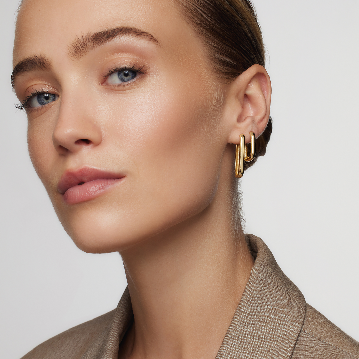 Vivarynne | Ikonische Ohrringe aus 18K Gold