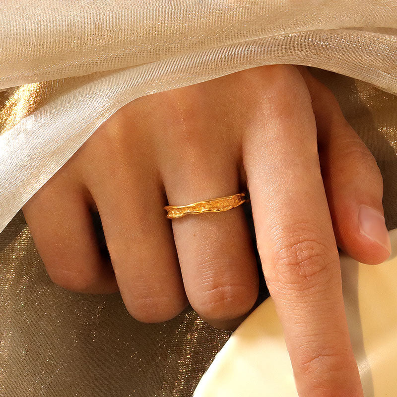 Zianaleigh | Ring aus 18K Gold