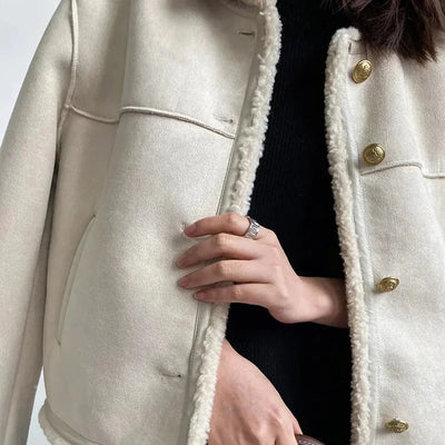 Isabella Pelzknopfjacke