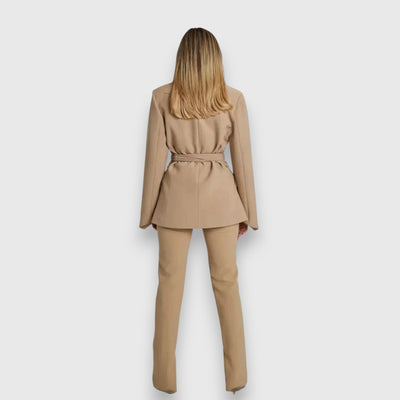 Jarela – Blazer mit Taillierung