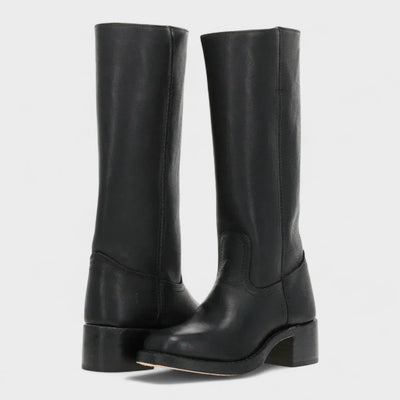 Klassische Reitstiefel mit hohem Schaft