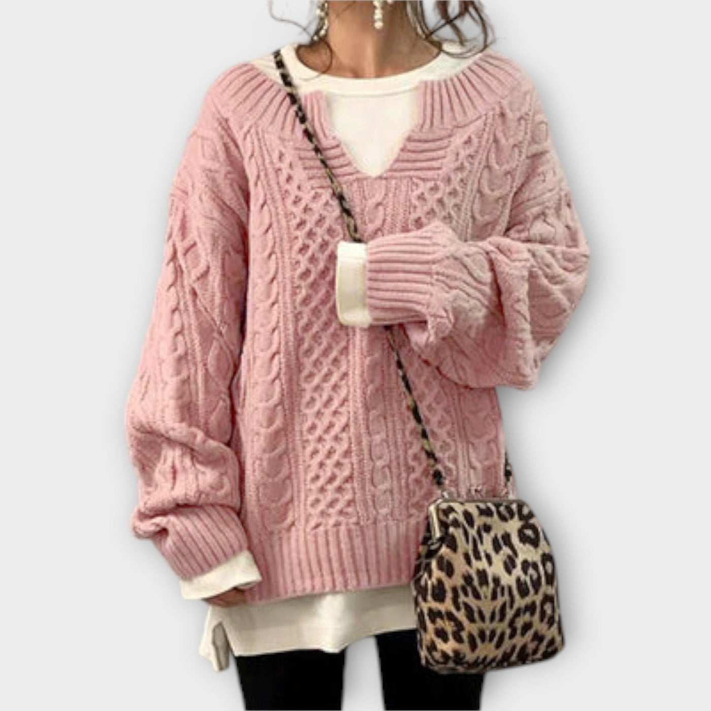 Oversize Pullover mit Zopfmuster
