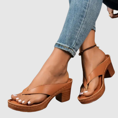 Nina - Bequeme Sandalen mit Absatz