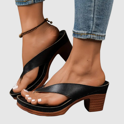 Nina - Bequeme Sandalen mit Absatz