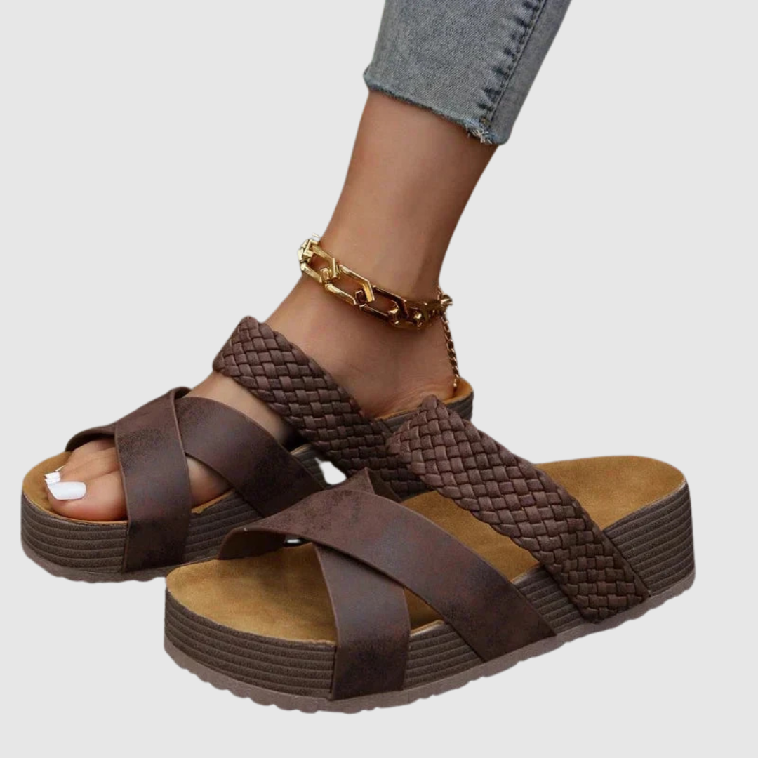 Wendy - Bequeme orthopädische Sandalen