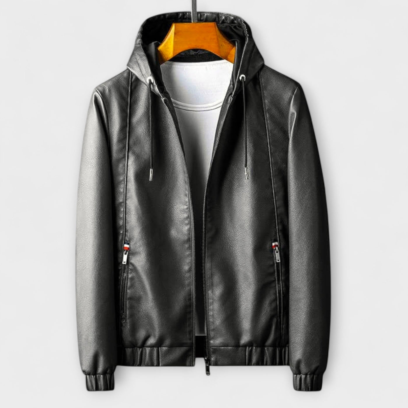 Jacke aus Eco-Leder mit Kapuze