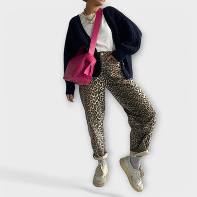 Chandra - Vintage Jeans mit Leopardenmuster