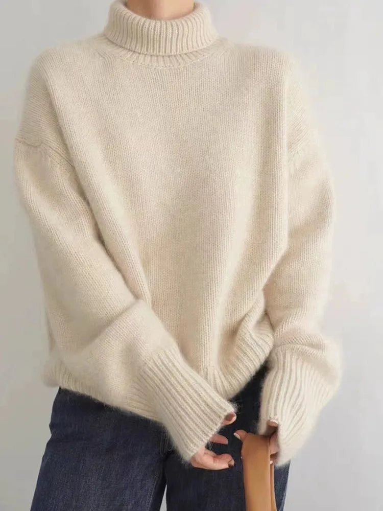 Zoey - Oversized Pullover mit Stehkragen