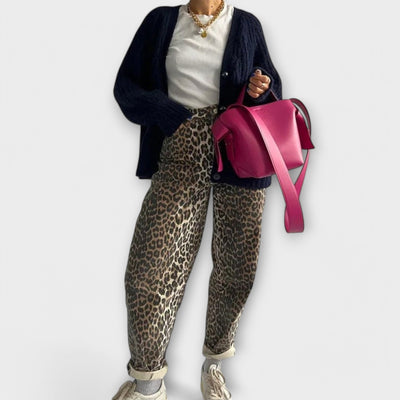 Chandra - Vintage Jeans mit Leopardenmuster