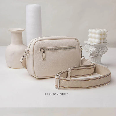 Bequeme Tasche mit Geflochtenem Tragegurt