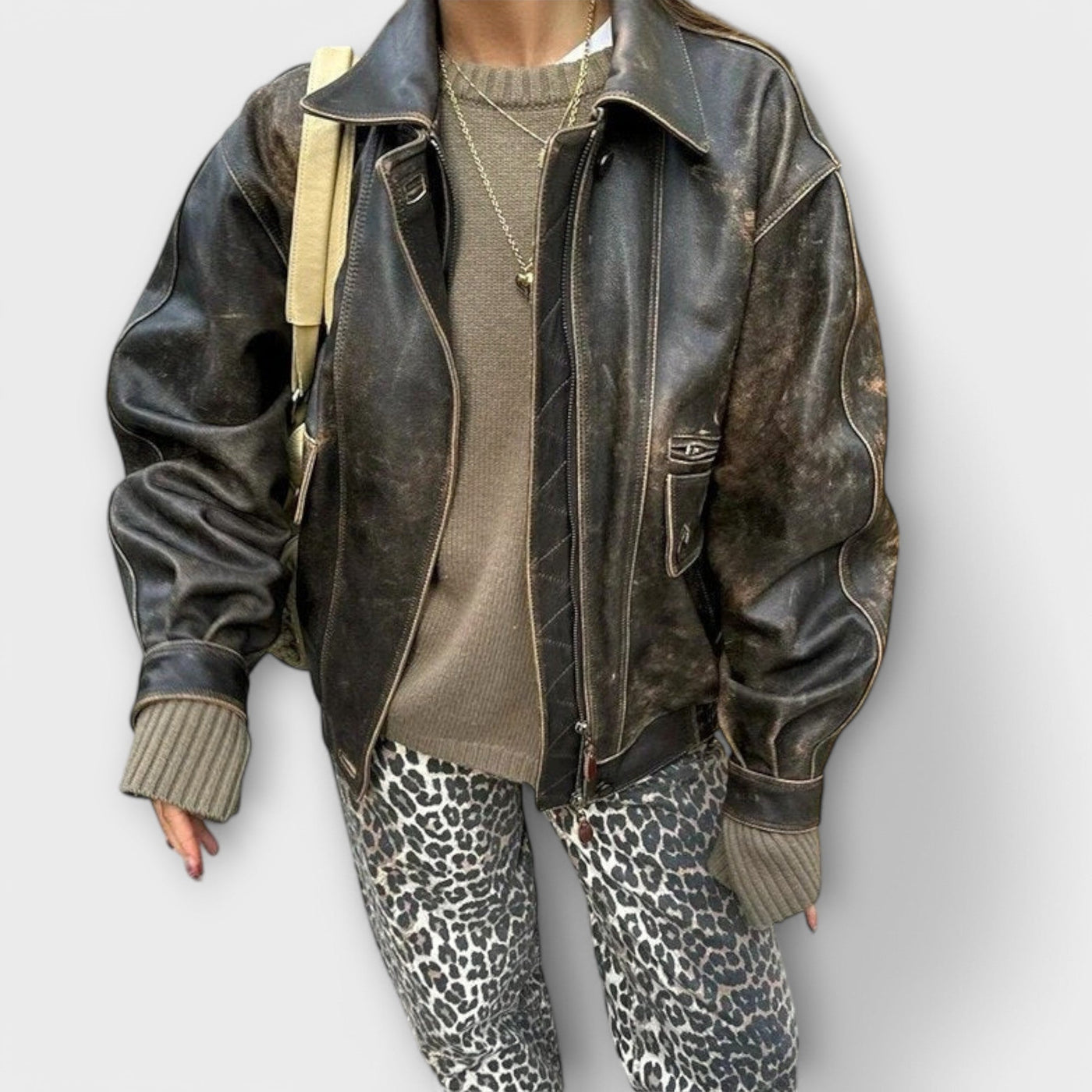 Chandra - Vintage Jeans mit Leopardenmuster