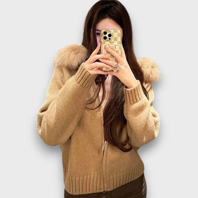 Alisanne – Strickjacke mit Reißverschluss und Kragen aus Kunstpelz