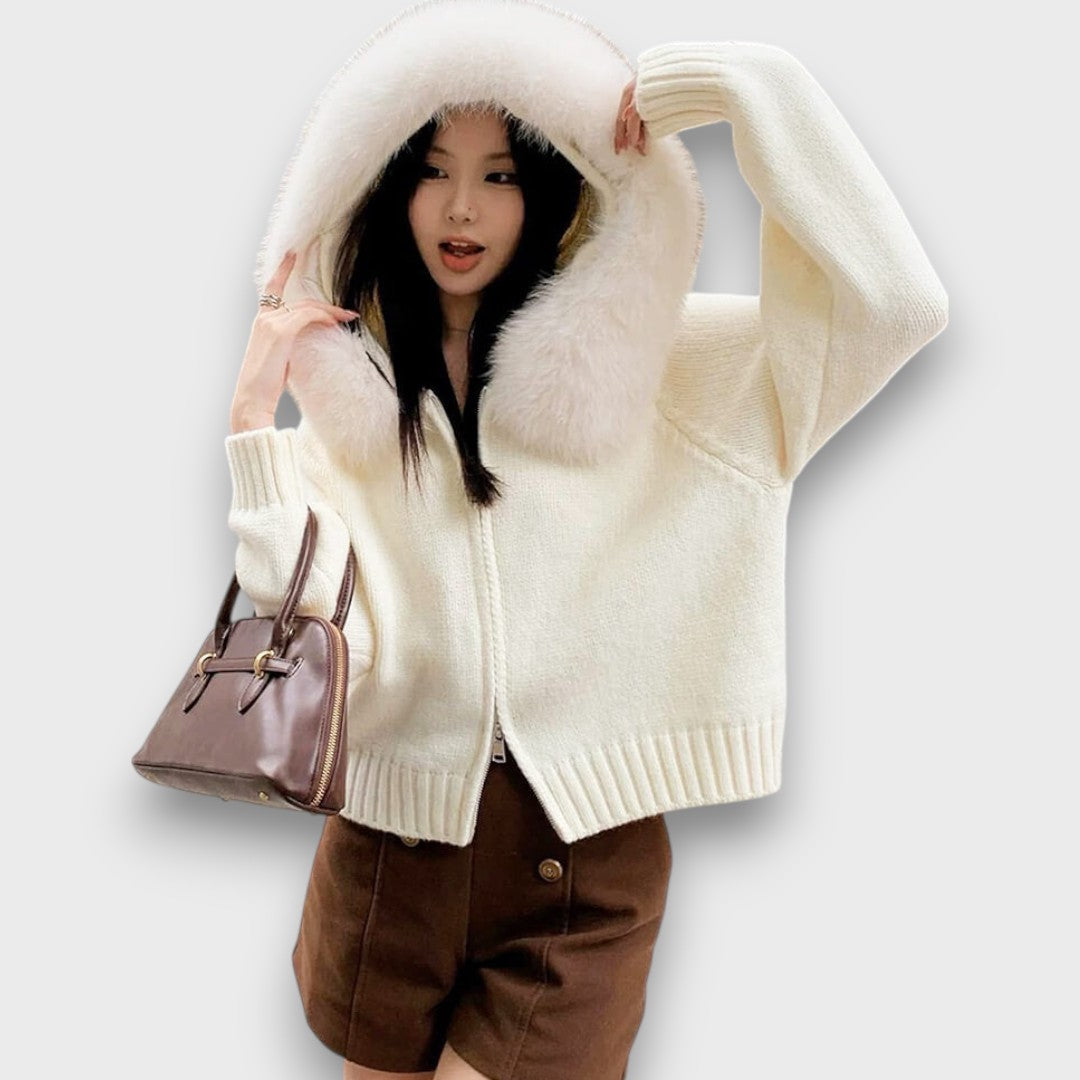 Alisanne – Strickjacke mit Reißverschluss und Kragen aus Kunstpelz
