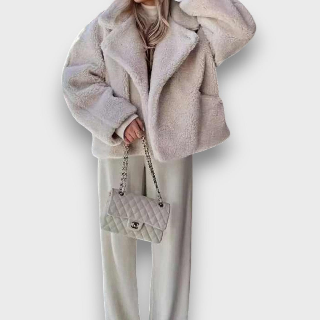 Elvianne – Jacke mit großem Kragen