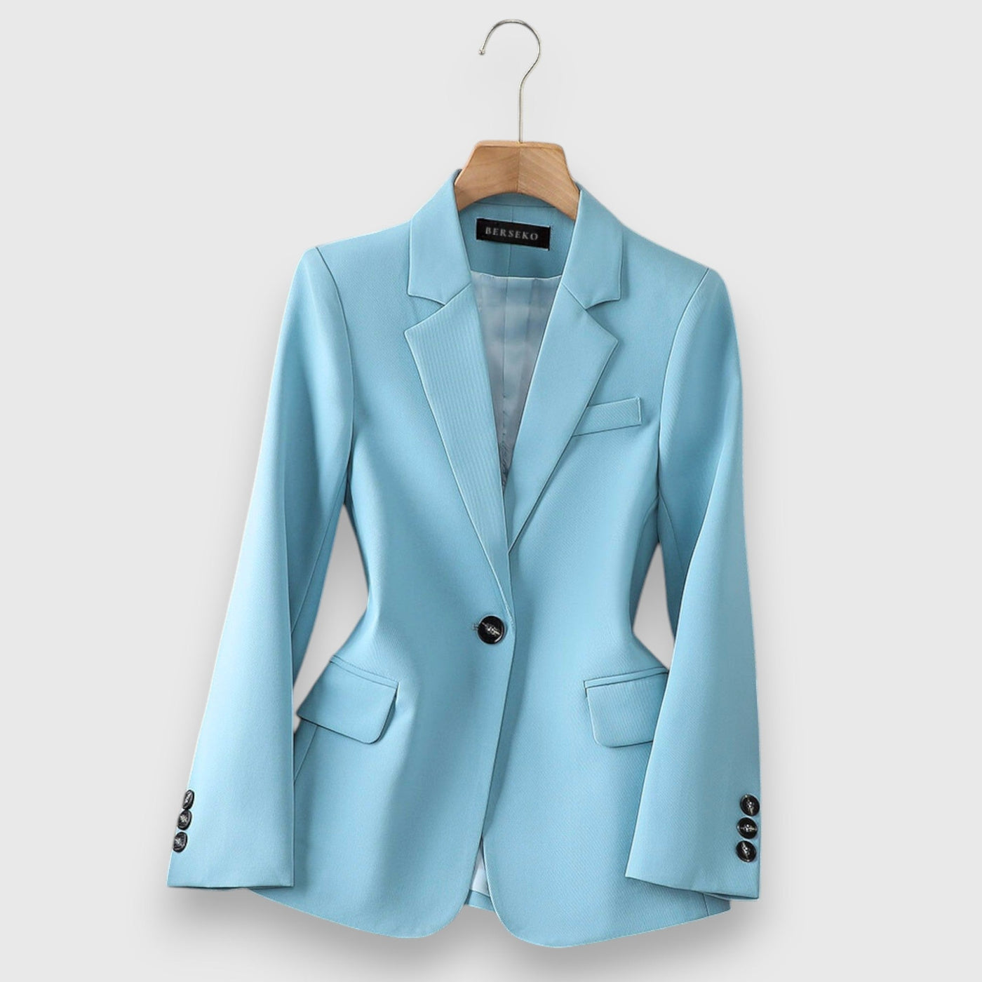 Wandara – Blazer mit einem Knopfverschluss