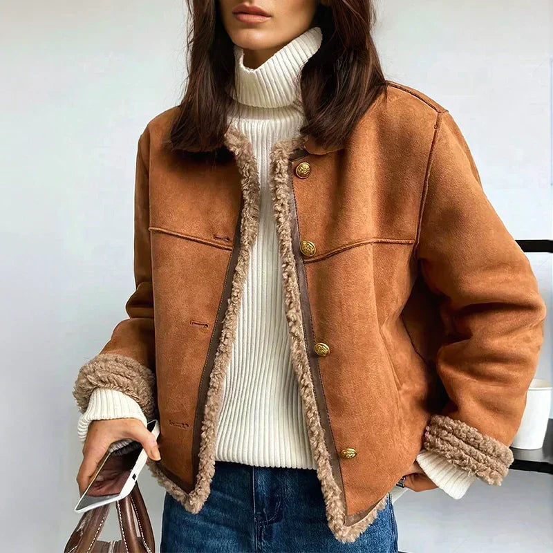 Isabella Pelzknopfjacke