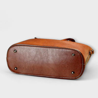 Gianna Boutique - Vintage Schultertasche